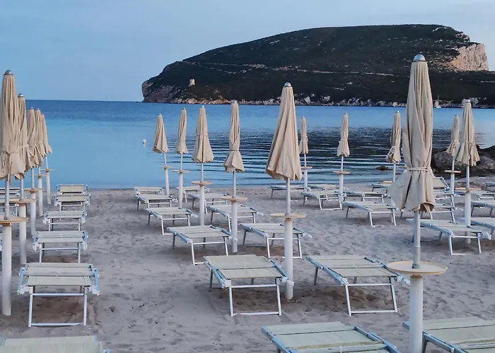 Free Pool, Beautiful In Capo Caccia Dom wakacyjny